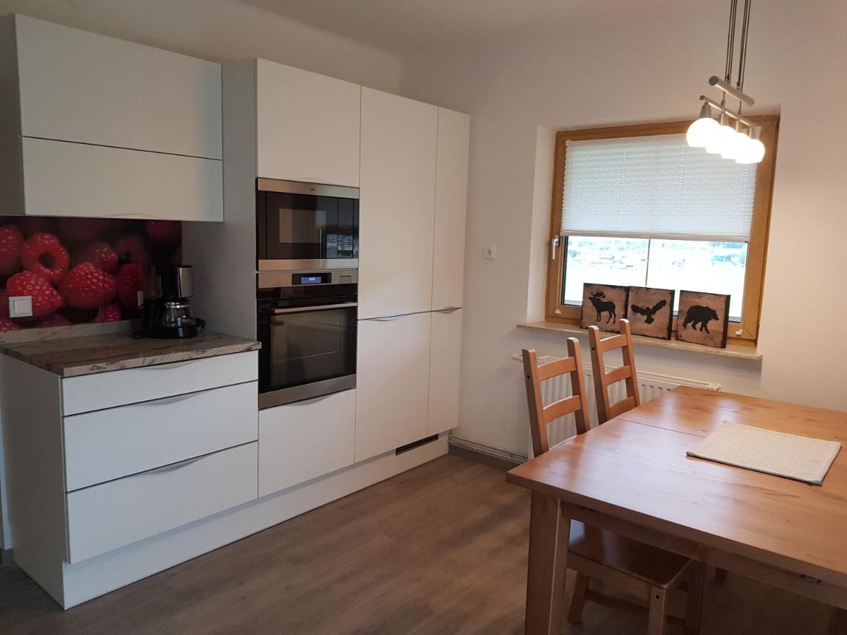Appartment Luki Haus im Ennstal Eksteriør billede