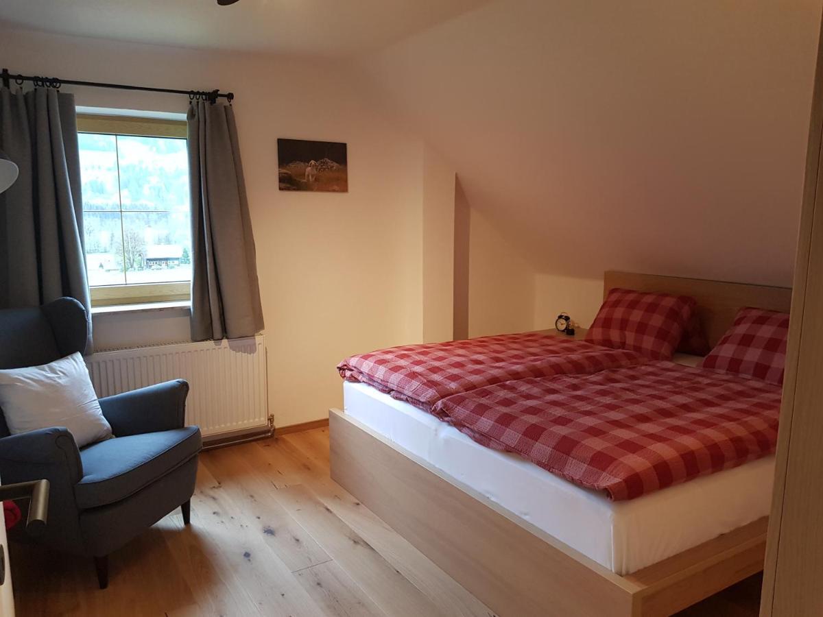 Appartment Luki Haus im Ennstal Eksteriør billede